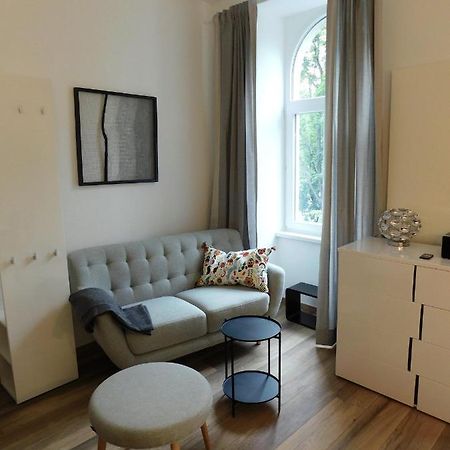 Max, Ruhige Sonnige Wohnung In Praternaehe Vienna Exterior photo