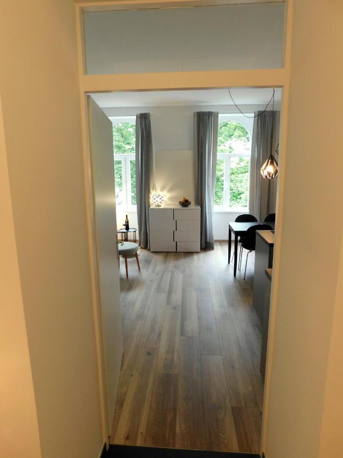 Max, Ruhige Sonnige Wohnung In Praternaehe Vienna Exterior photo