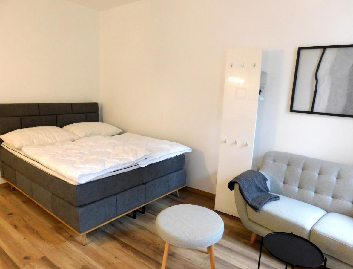 Max, Ruhige Sonnige Wohnung In Praternaehe Vienna Exterior photo